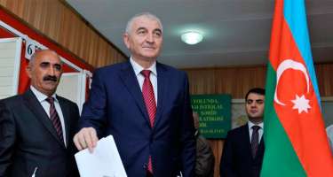 MSK sədri Məzahir Pənahov səs verdi