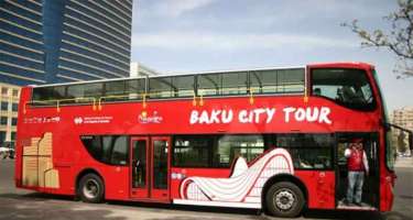 Formula 1 müddətində turistik avtobusların 