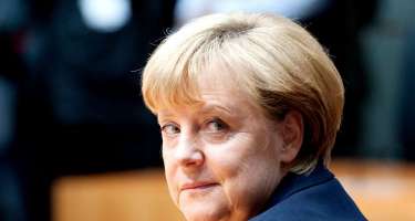 Angela Merkel Azərbaycan prezidentini 
