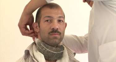 Boğaza qurbağa bağlamaqla "zob" müalicə olunmur