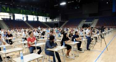 Ədliyyə orqanlarına qulluğa qəbulla bağlı test imtahanı keçirilir
