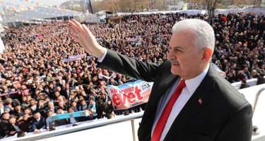 “Kürdlərin dövləti buradır, başqa qapıya gedin” 