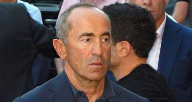 Robert Koçaryan barəsində həbs qərarı çıxarılıb