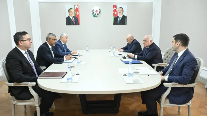 Əli Əsədov Ümumdünya Gömrük Təşkilatının baş katibi ilə görüşdü