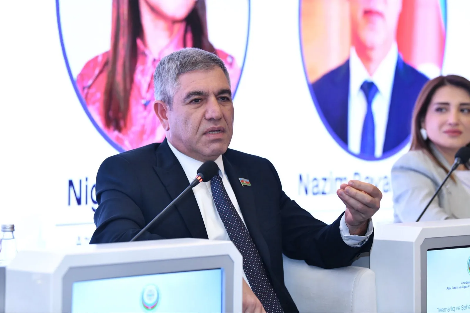 Azərbaycan mətbuatını hansı çağırışlar gözləyir? -