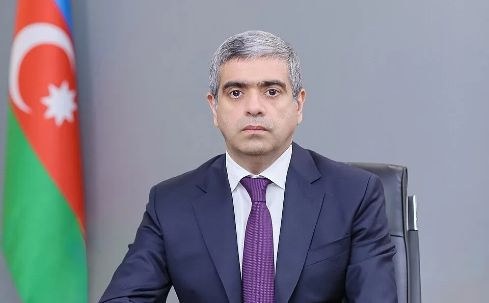 Bu məmurları nə birləşdirir? - 