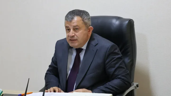 Elnur Azadxanov vəzifəsindən azad edildi
