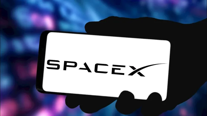 "SpaceX"in səhmləri kəskin ucuzlaşdı