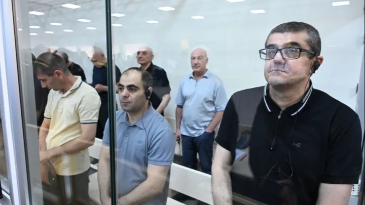 Arayik və digərləri ilə bağlı məhkəmədən 