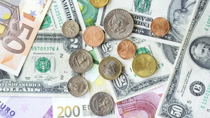 Bu valyutalar ucuzlaşdı
