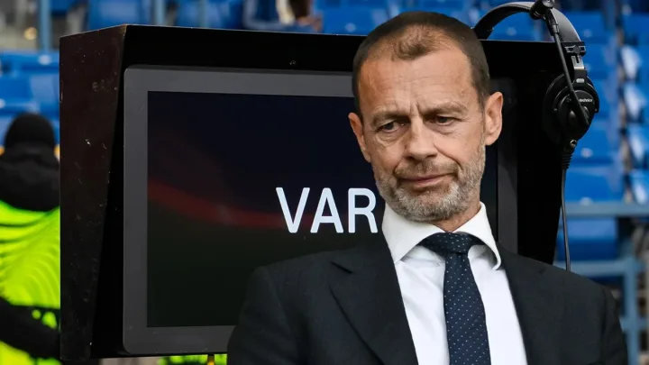 UEFA-dan VAR-la bağlı yeni qərar