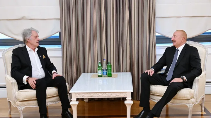 İlham Əliyev Viktor Yuşenko ilə görüşdü