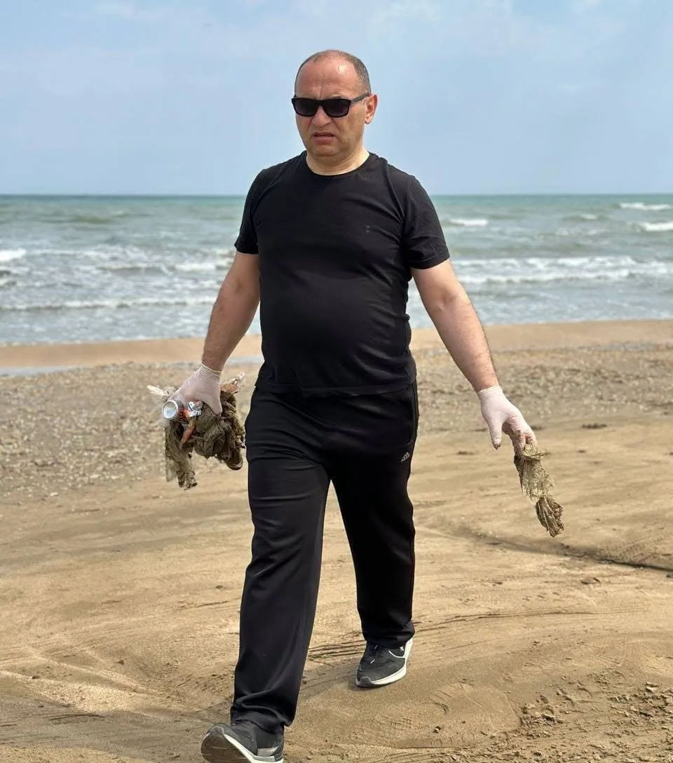 Öz qapımızı süpürüb zibili qonşunun qapısına tökməyək 