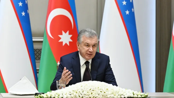Şavkat Mirziyoyev “Heydər Əliyev” ordeni ilə təltif edildi