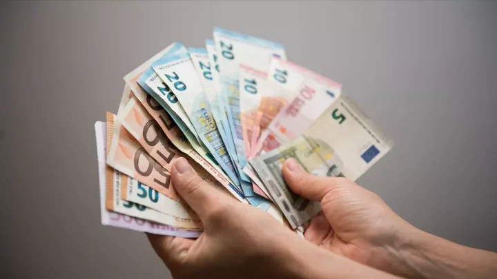 Bu valyutaların məzənnəsi dəyişdi