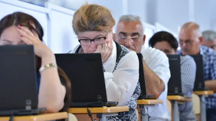 Direktor müavinlərinin işə qəbulu üzrə elektron qeydiyyat başladı