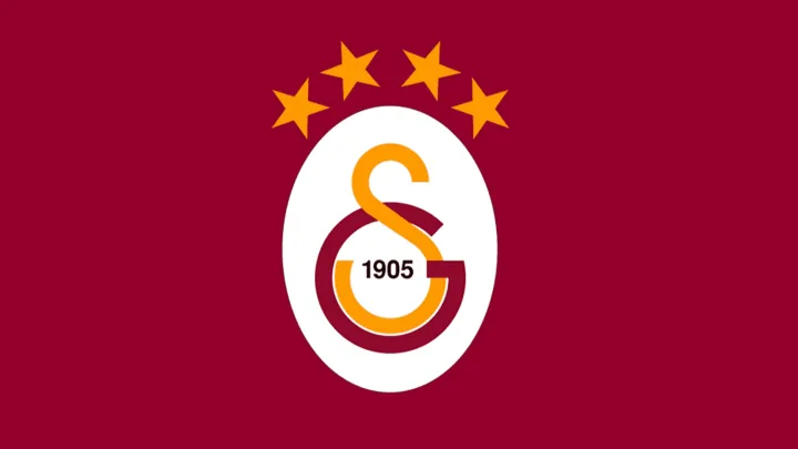 “Qalatasaray” ulduz futbolçu ilə anlaşdı