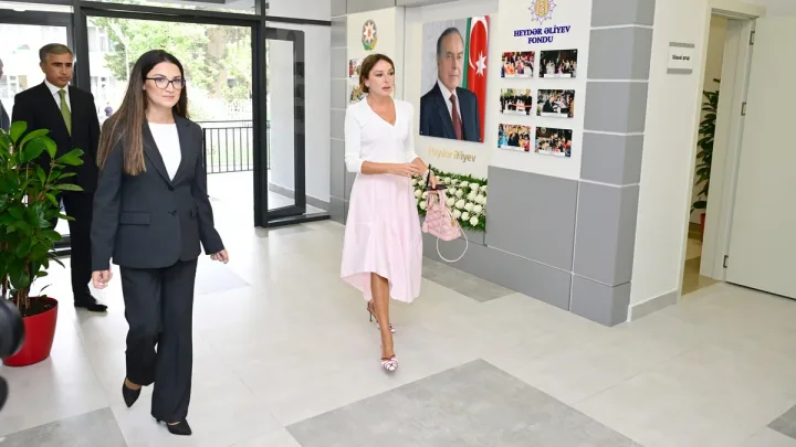 Mehriban Əliyeva yeni körpələr evi-uşaq bağçasının açılışında iştirak etdi - 
