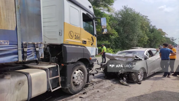 Şabranda yol qəzasında sərnişin və sürücü öldü -