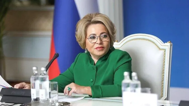 Valentina Matviyenko Mehriban Əliyevanı təbrik etdi