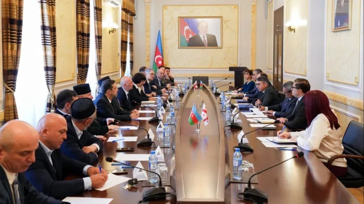 Dövlət Komitəsində Gürcüstan nümayəndə heyəti ilə görüş keçirildi