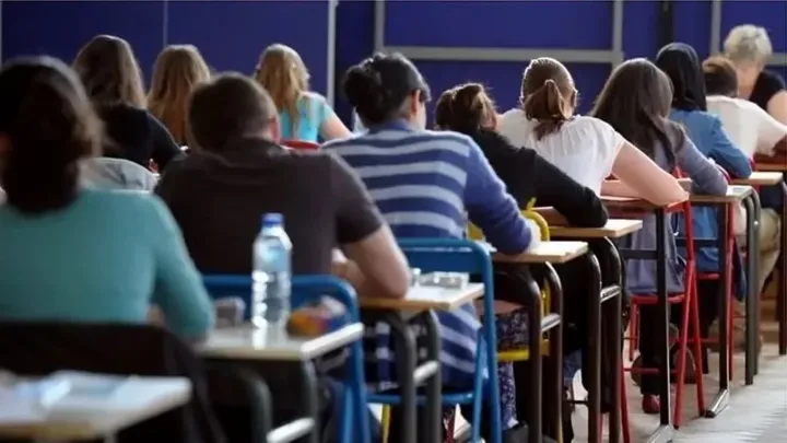 Subbakalavrların ali məktəblərə qəbulunda azalma qeydə alındı