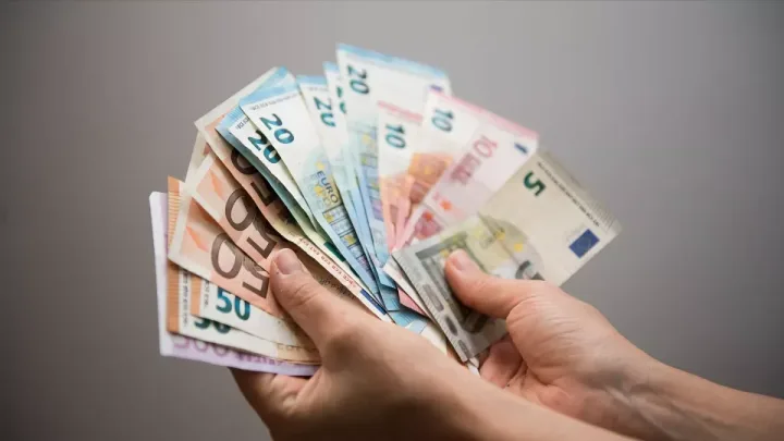 Bu valyutaların məzənnəsi dəyişdi