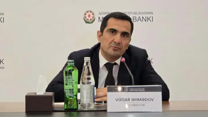 Mərkəzi Bankın baş direktoru vəzifəsindən ayrıldı