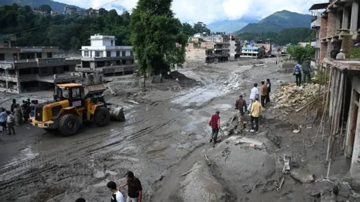Nepalda ölənlərin sayı 629-a çatdı