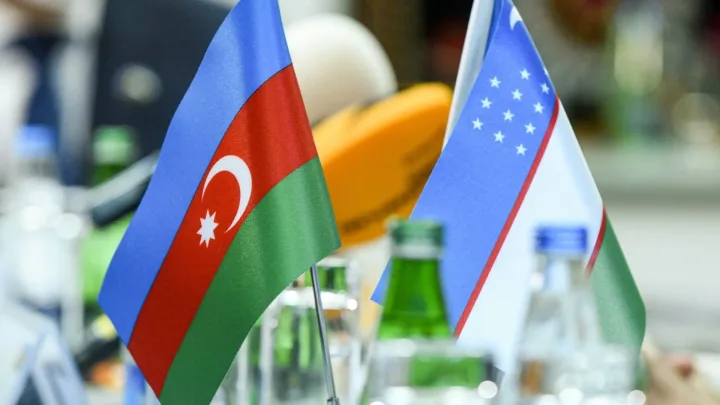 Azərbaycan-Özbəkistan əlaqələri regional əməkdaşlıq nümunəsinə çevrilir - 
