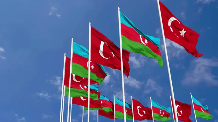 Azərbaycan Türkiyəni təbrik etdi