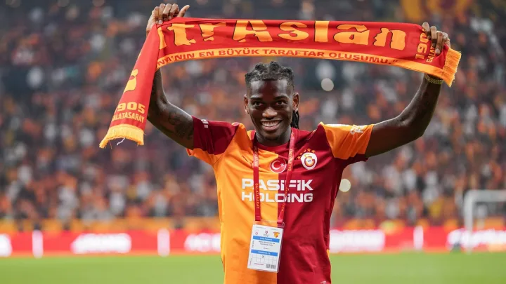 Leao transferinin detalları - 