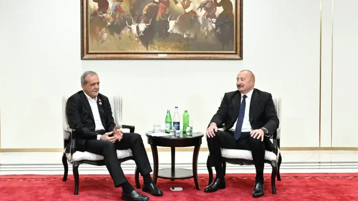 Əliyevlə Pezeşkianın səmimi dialoqu - 