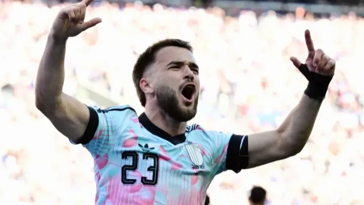 “Beşiktaş” belçikalı ulduzun “hə” deməsini gözləyir 