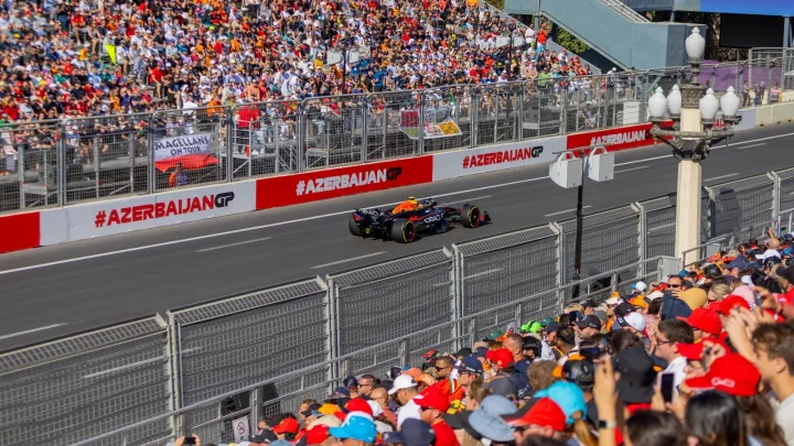 Formula 1 Azərbaycan Qran-Prisi üçün yeni tribuna quraşdırılıb