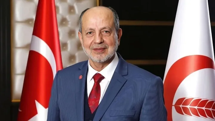 Hamı bu deputatdan danışır: 