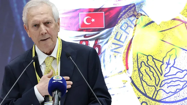 Böyük transfer üçün bütün imkanlarını səfərbər etdi