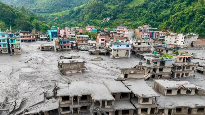 Nepaldakı selin vurduğu ziyan açıqlandı
