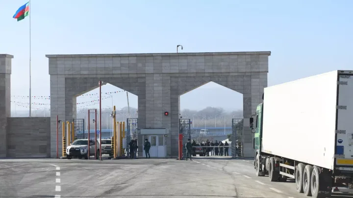 Quru sərhədlərin açılması ilə bağlı yaxın günlərdə qərar veriləcək