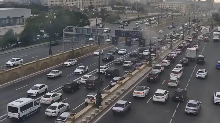 Bakının bu yollarında tıxac yarandı