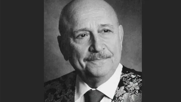 Aleksandr Şarovski ilə vida mərasimi başa çatdı