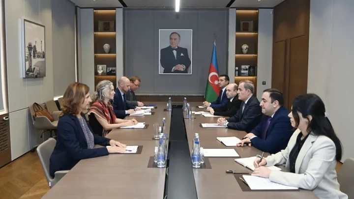 Ceyhun Bayramov Maqdalena Qrononu qəbul etdi