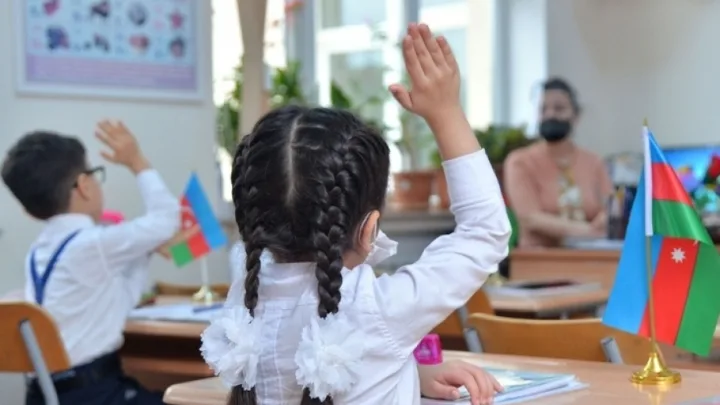 I sinfə qəbul yenidən başlayır