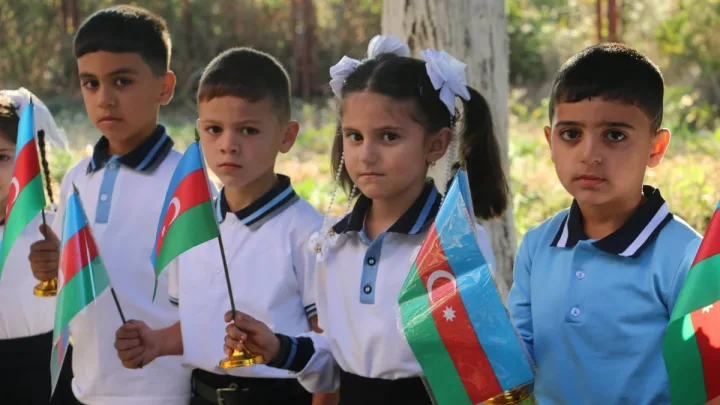 7 məktəbdə ilk dəfə Bilik Günü qeyd olundu -