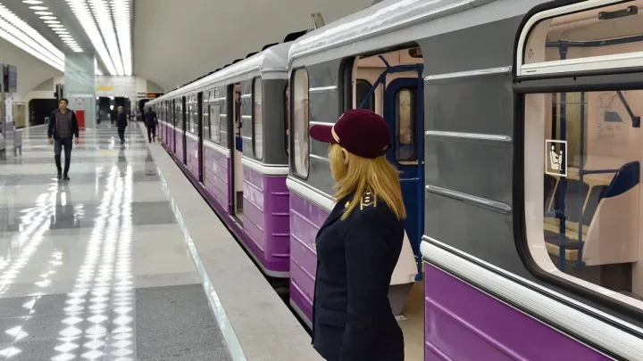 Bakı metrosunda sərnişin sayı kəskin artdı