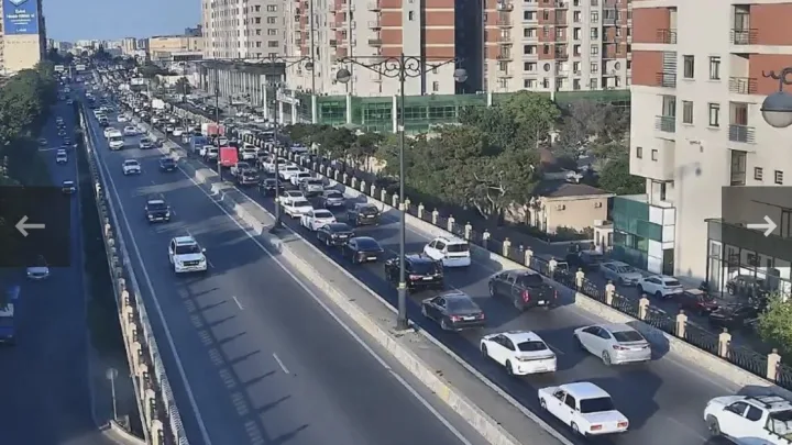 Bu yollarda tıxac var -