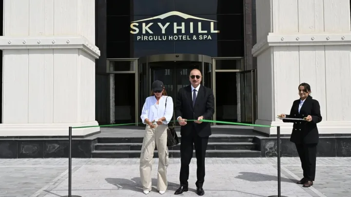 Prezident "Pirqulu Park" hotelinin açılışında iştirak etdi -