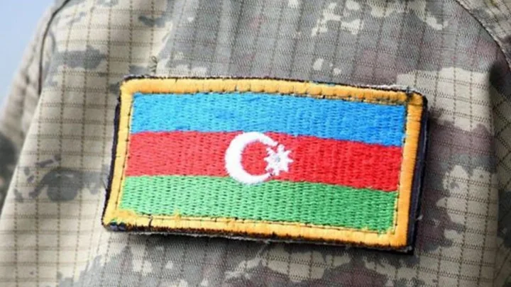 Bu şəxslər universitet bitirsə də, 18 ay xidmət edəcək