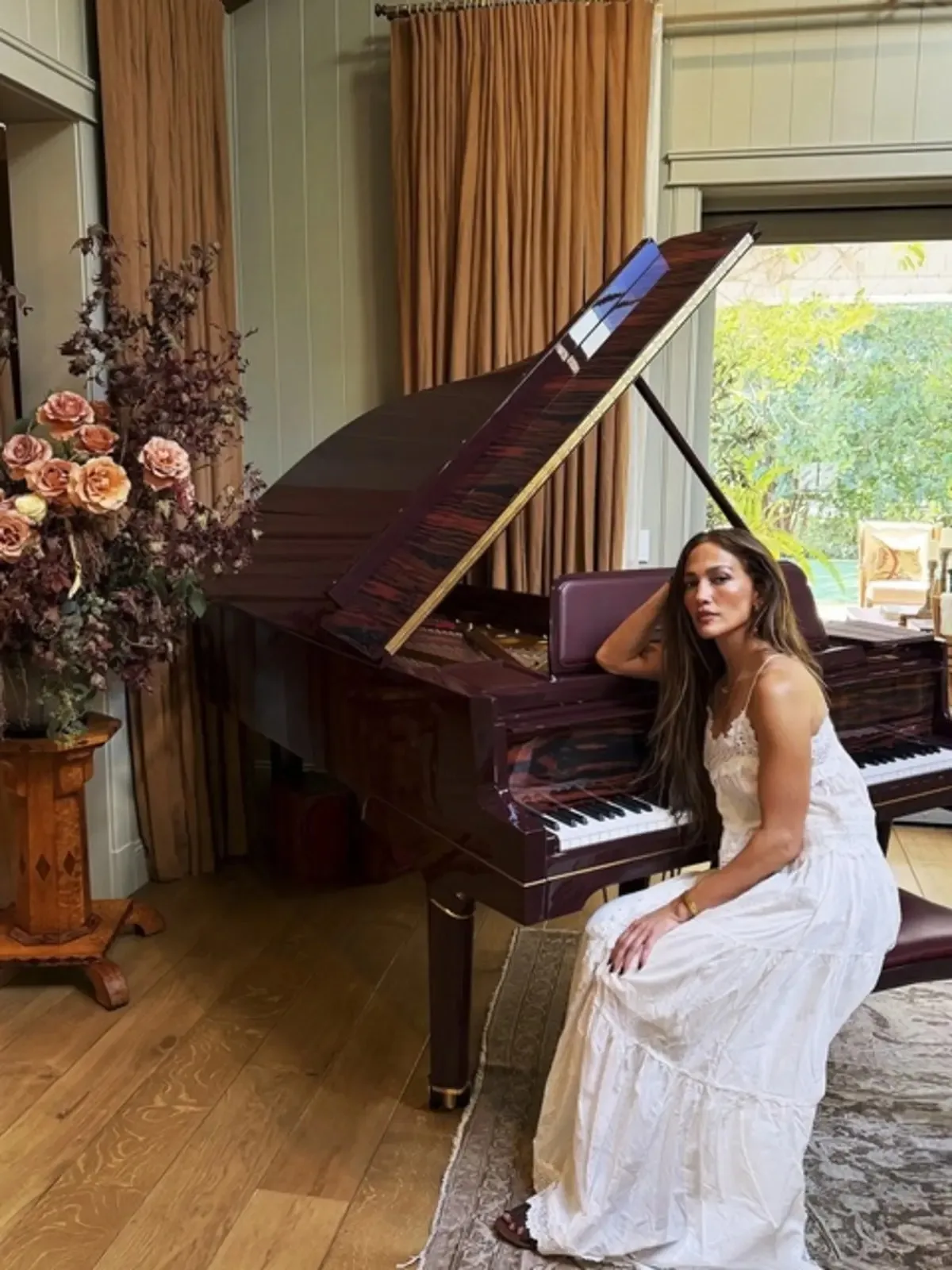 Cennifer Lopezin 18 milyon dollarlıq villası - — foto 3