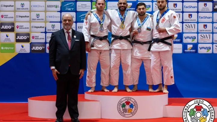 Veteran cüdoçumuz dünya çempionu oldu 